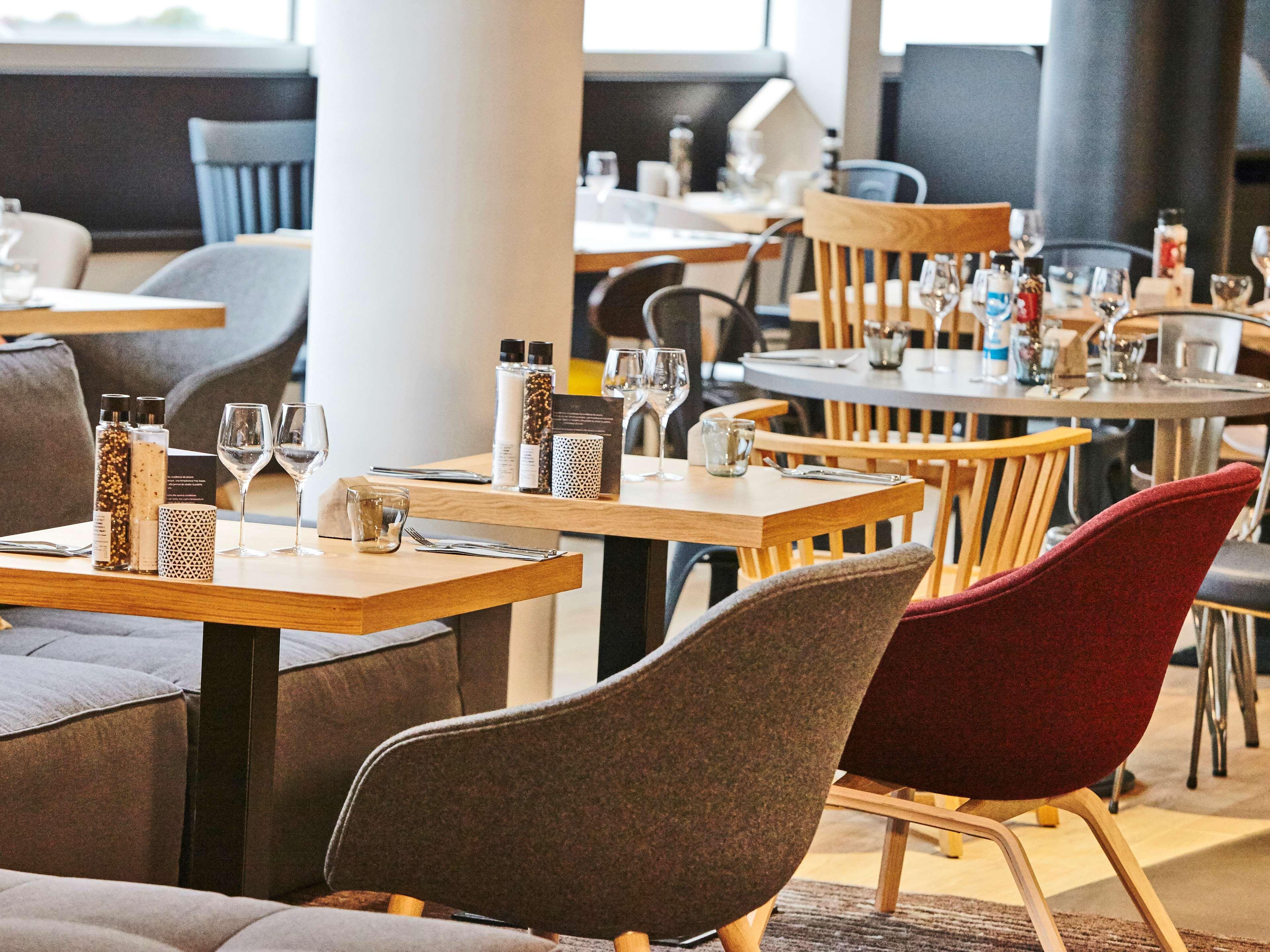 Radisson Hotel Paris Ле-Бурже Экстерьер фото