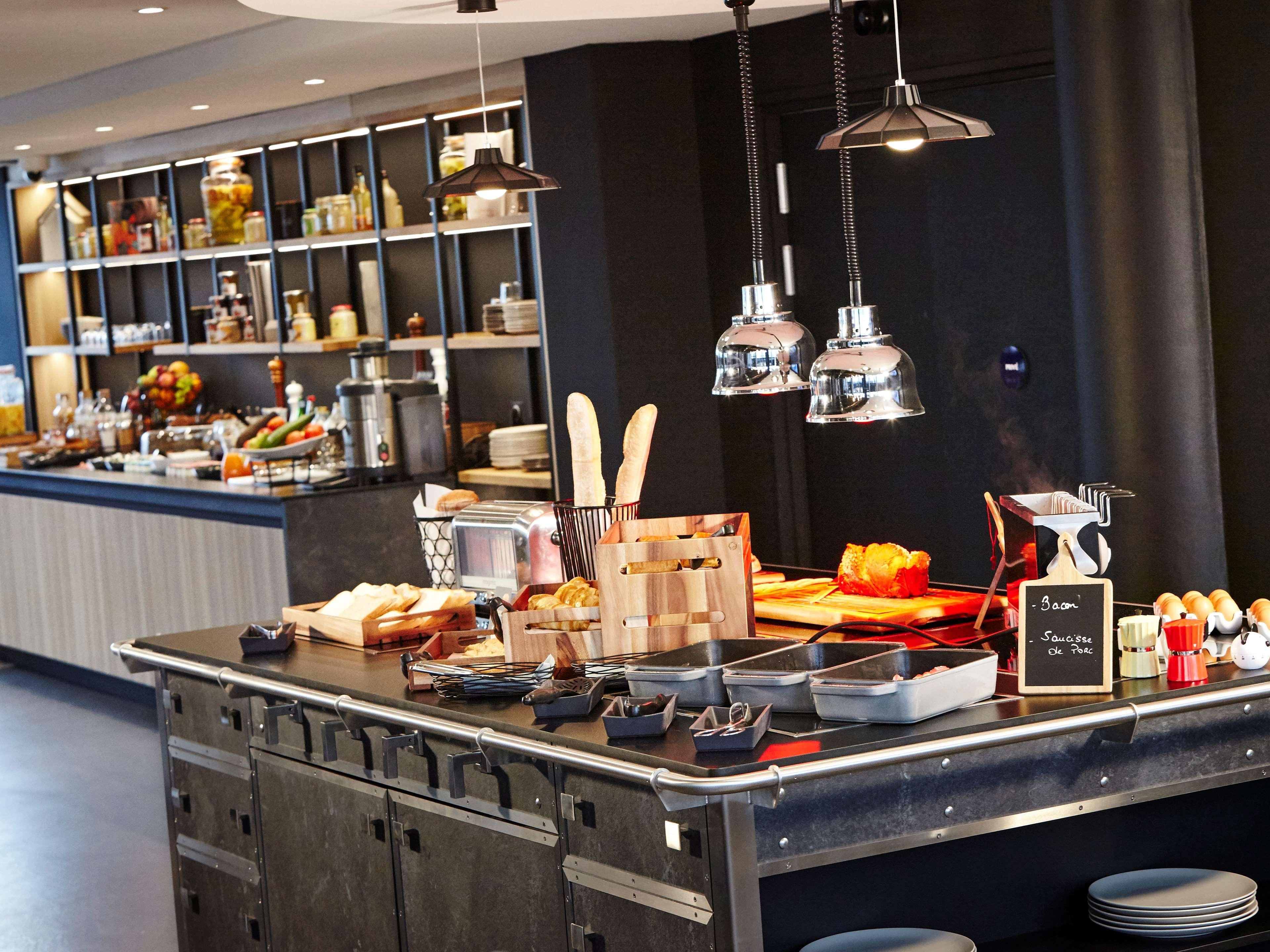 Radisson Hotel Paris Ле-Бурже Экстерьер фото